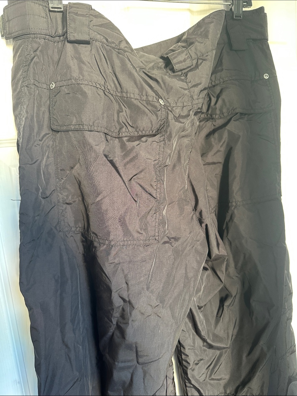 White Sierra Black Cargo Snow Pants - Picture 5 of 6